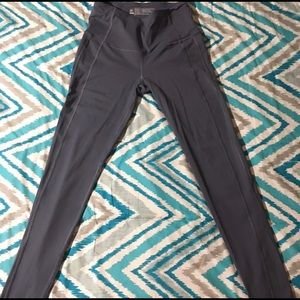 VSX Knockout workout tights with pockets